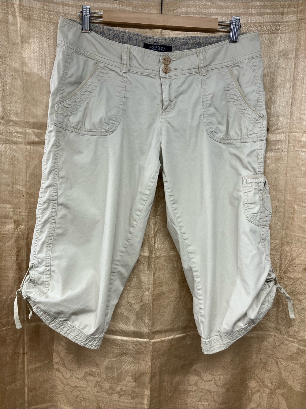 Sonoma Light Khaki Cargo Capris with Side Pocket